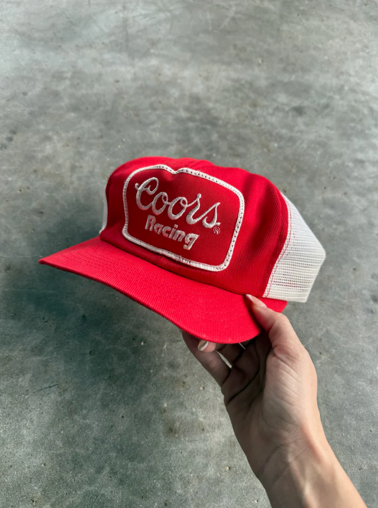 VINTAGE RED COORS RACING TRUCKER SNAPBACK HAT