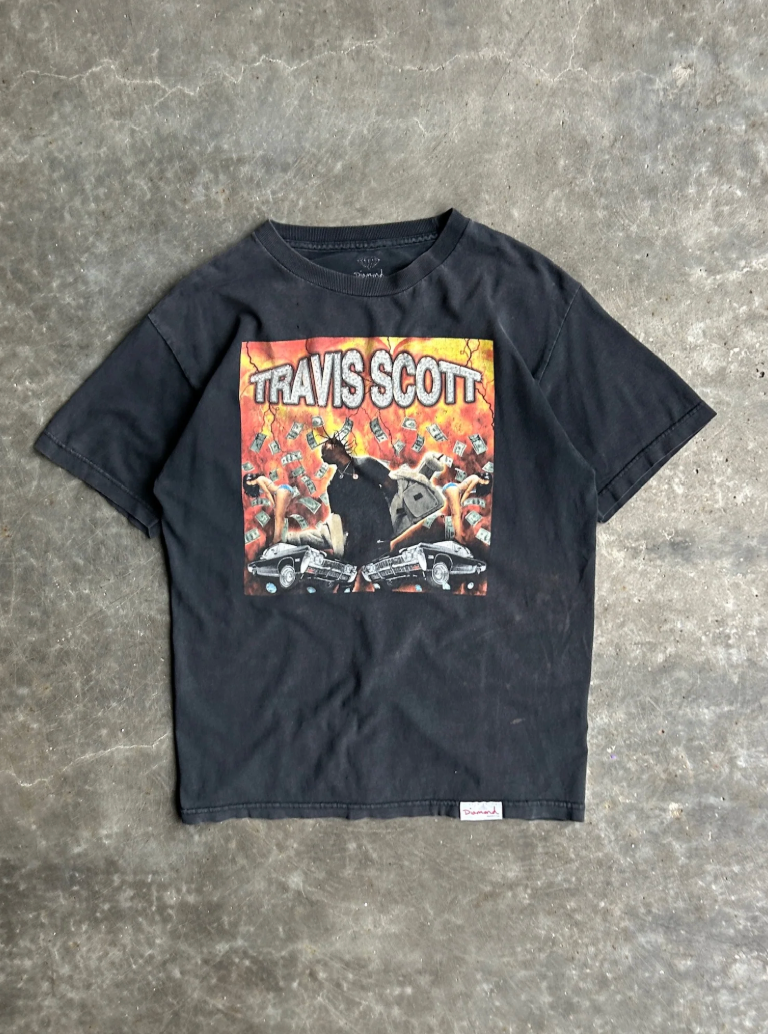 TRAVIS SCOTT GRAPHIC TEE - M