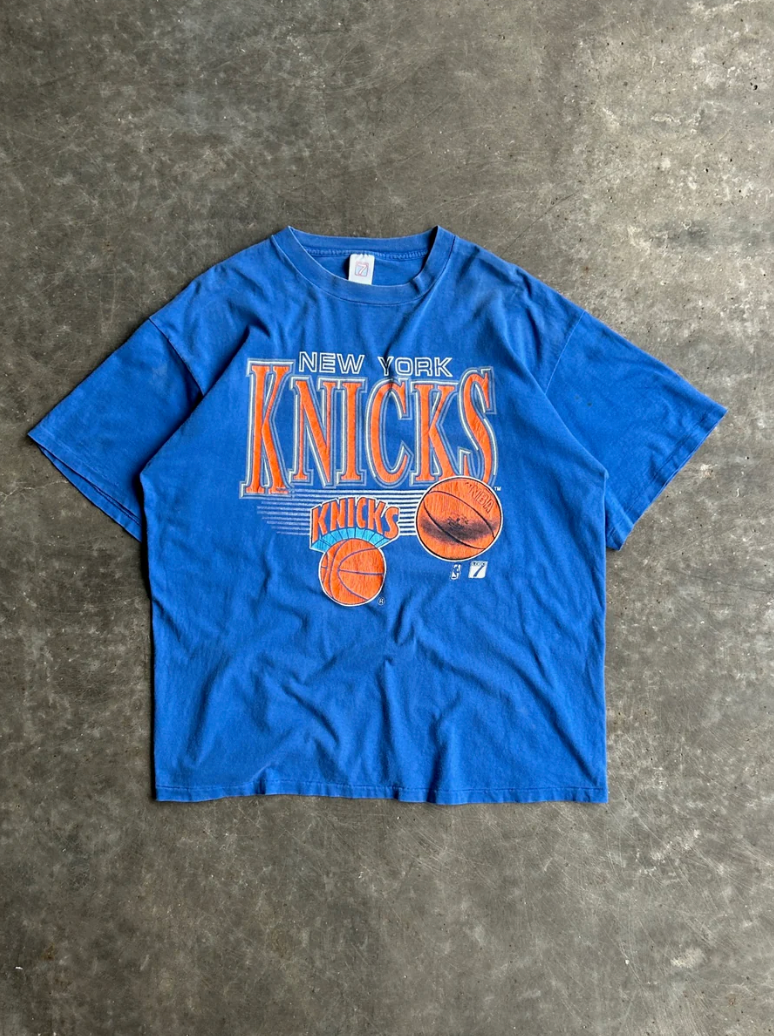 VINTAGE NEW YORK KNICKS BASKETBALL SHIRT - XXL