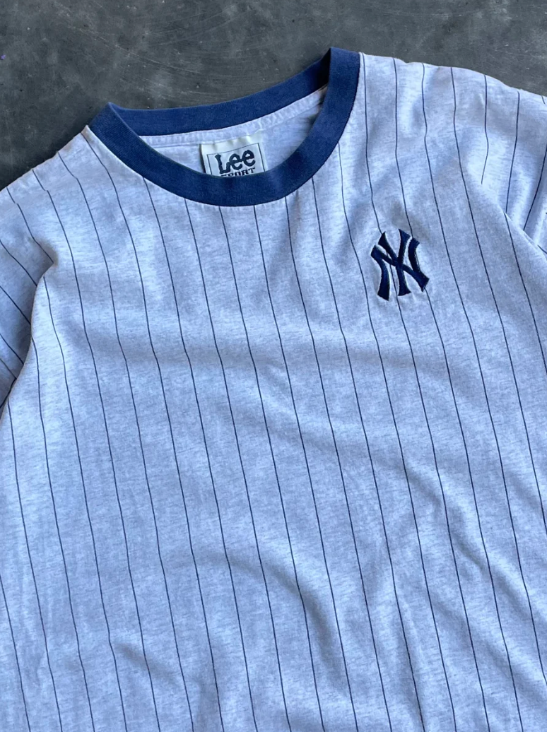 VINTAGE CROPPED YANKEES SHIRT - XL